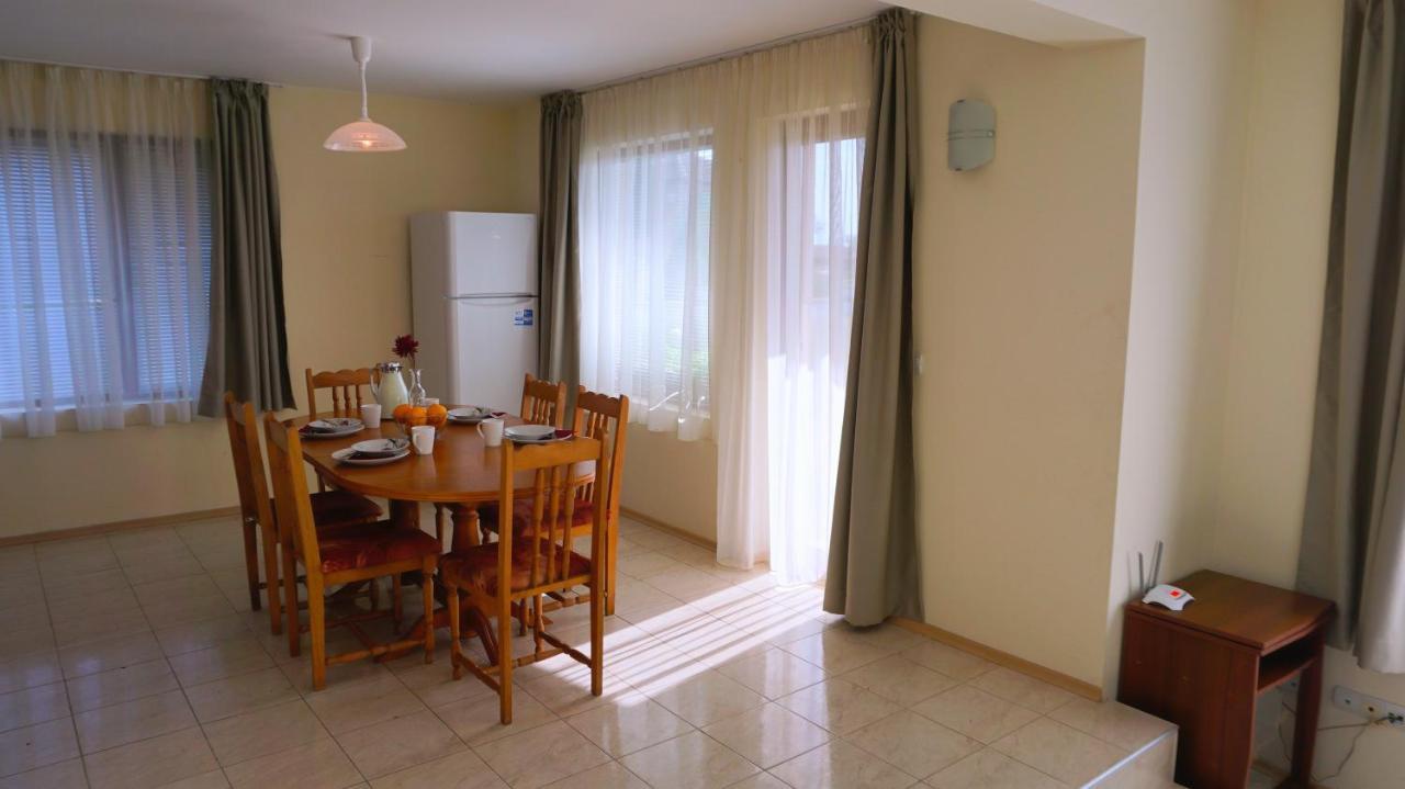 Вила Помело - Family Villa Pomelo Bŭlgarevo Eksteriør bilde