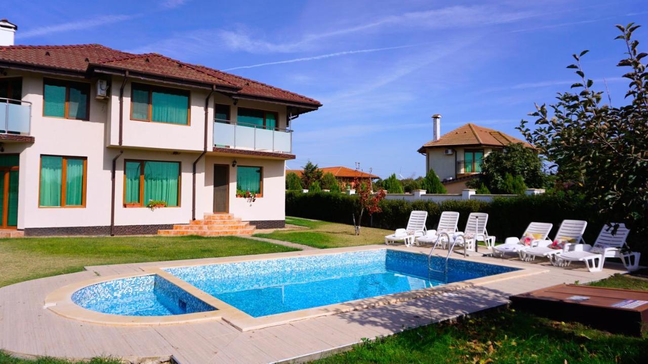 Вила Помело - Family Villa Pomelo Bŭlgarevo Eksteriør bilde