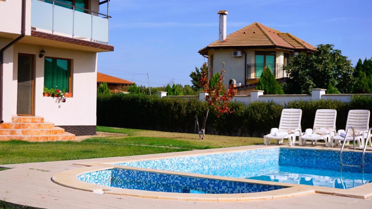 Вила Помело - Family Villa Pomelo Bŭlgarevo Eksteriør bilde